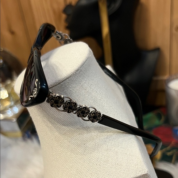 Brighton East of Eden Sunglasses Cat Eye Style - Picture 8 of 10